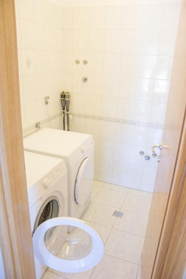 ביוגראד נה מורו Apartments Citrine On The Beach מראה חיצוני תמונה